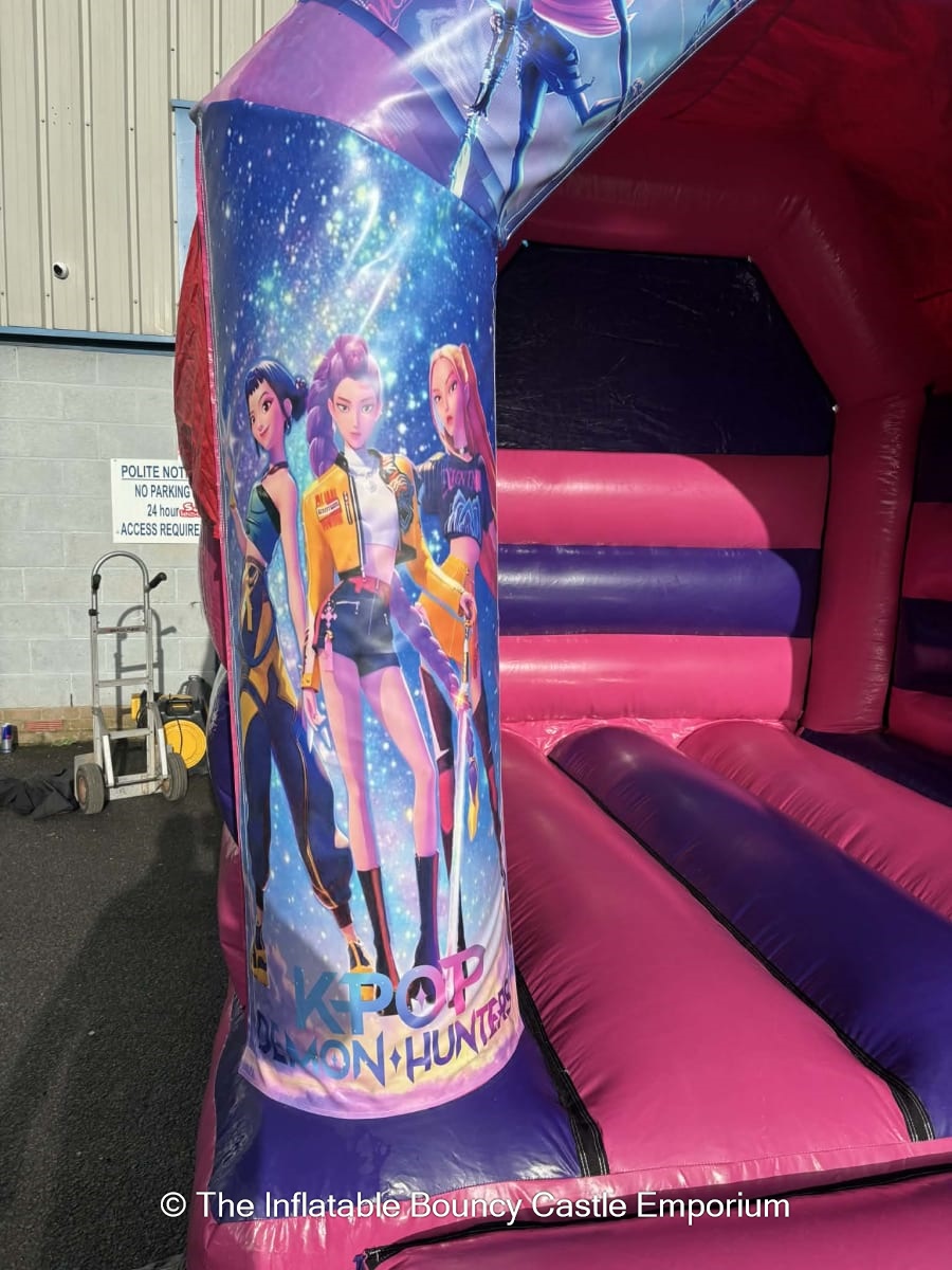 k-pop-demon-hunters-bouncy-castle-bouncy-castle-soft-play-hire